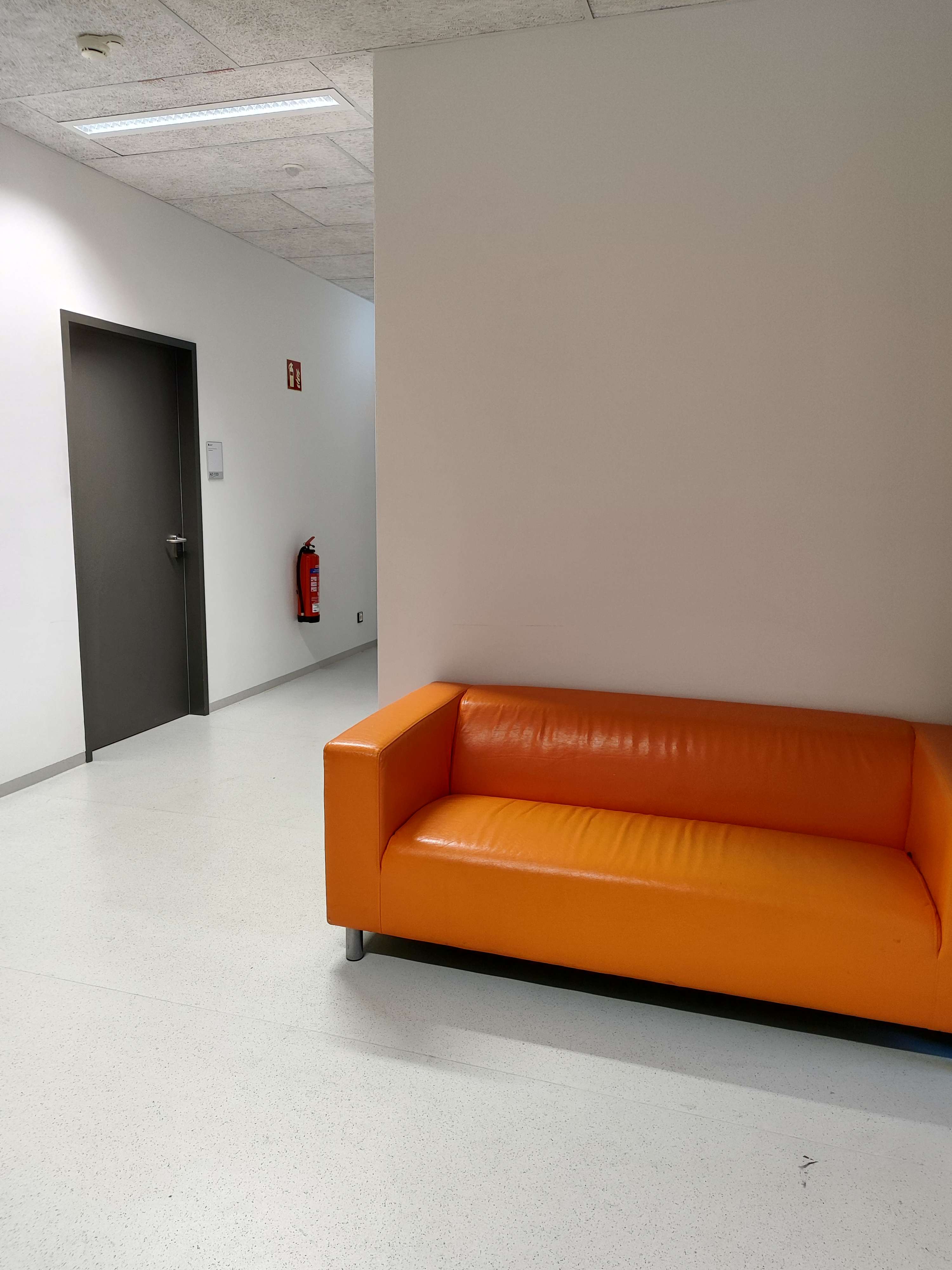 sofa.jpg